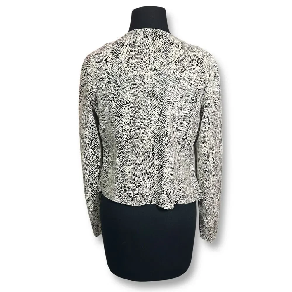 Blank NYC Snake Print Waterfall Draped Blazer Jacket Grey Open‎ Front Jacket Med - Picture 2 of 8